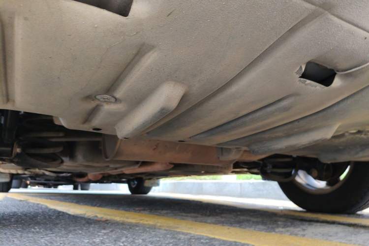 Used Toyota Granvia  Chassis Rear Left