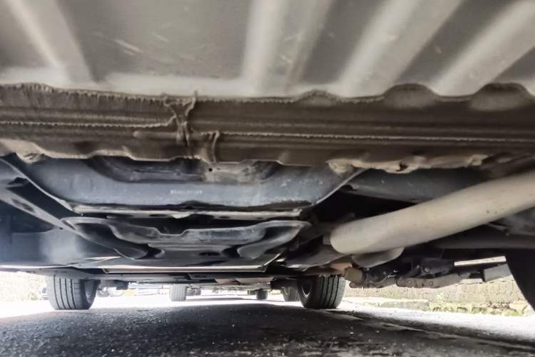 Used Toyota Granvia 2022 2.5L Hybrid Flagship Edition Chassis Rear