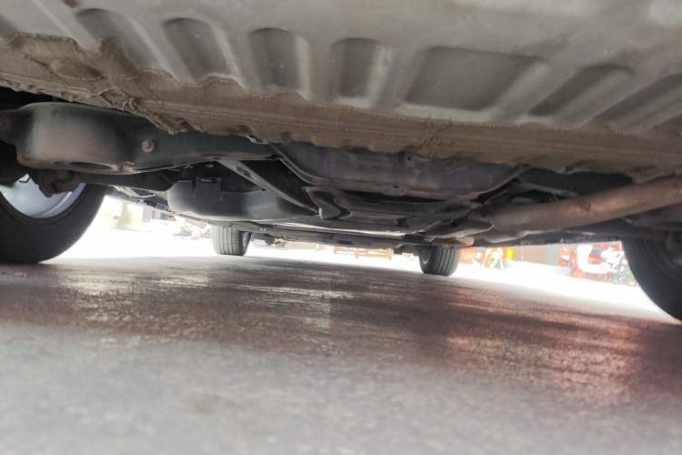 Used Toyota Granvia 2022 2.5L Hybrid Premium Edition Chassis Rear