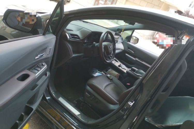 Used Toyota Granvia 2022 2.5L Hybrid Flagship Edition Driver Seat