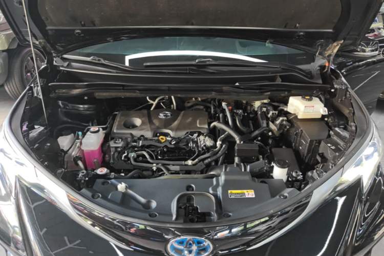 Used Toyota Granvia 2022 2.5L Hybrid Flagship Edition Engine Bay