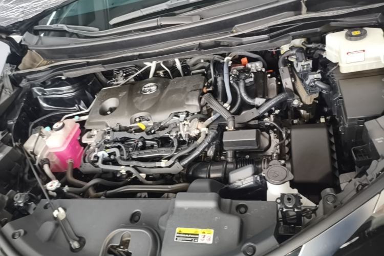 Used Toyota Granvia 2022 2.5L Hybrid Flagship Edition Engine Bay