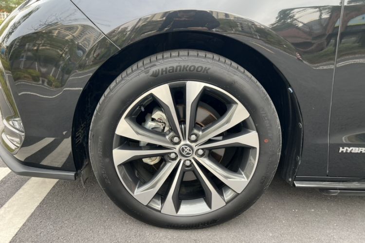 Used Toyota Granvia 2022 2.5L Hybrid Flagship Edition Exterior 6