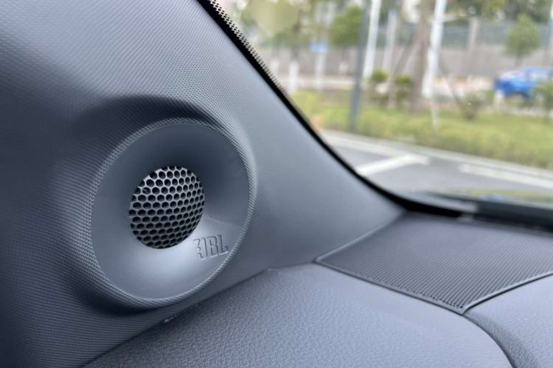 Used Toyota Granvia 2022 2.5L Hybrid Flagship Edition Interior 15