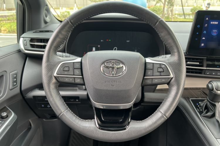 Used Toyota Granvia 2022 2.5L Hybrid Flagship Edition Interior 6