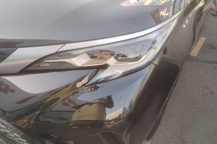 Used Toyota Granvia 2022 2.5L Hybrid Premium Edition Left Front Headlight