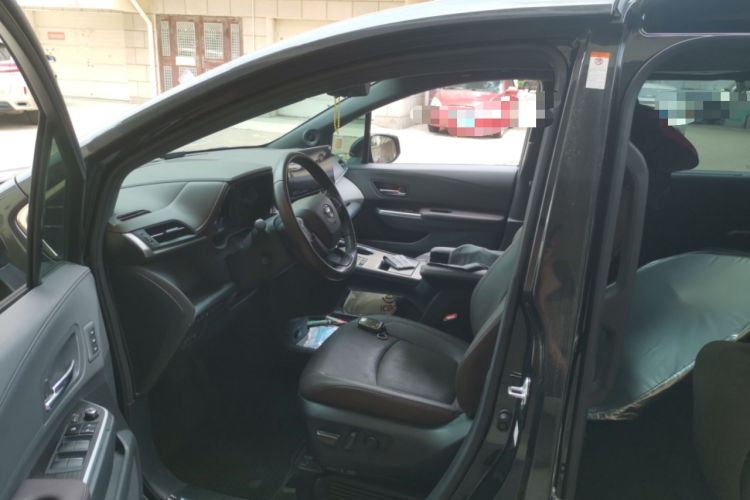 Used Toyota Granvia 2022 2.5L Hybrid Flagship Edition Left Front Seat