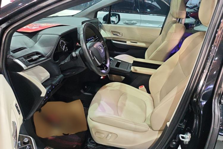 Used Toyota Granvia 2022 2.5L Hybrid Prestige Edition Left Front Seat