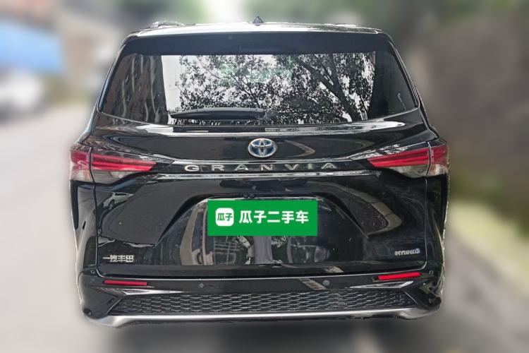 Used Toyota Granvia 2022 2.5L Hybrid Flagship Edition Rear