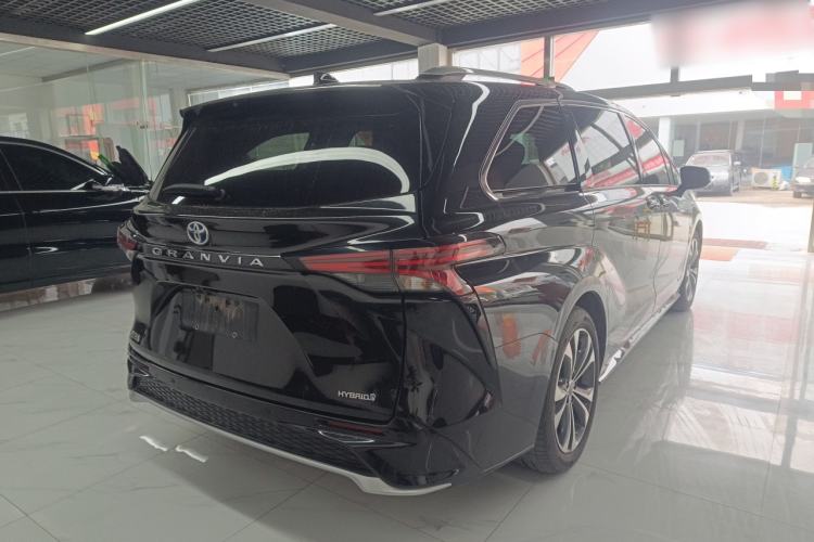 Used Toyota Granvia 2022 2.5L Hybrid Flagship Edition Rear Right 45 Deg