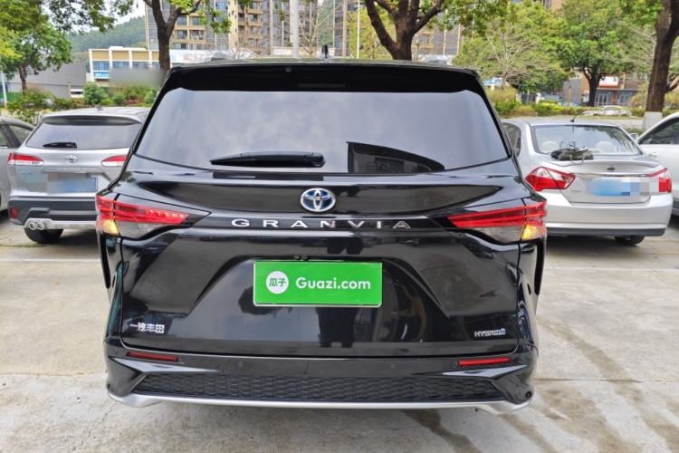 Used Toyota Granvia 2022 2.5L Hybrid Flagship Edition Rear