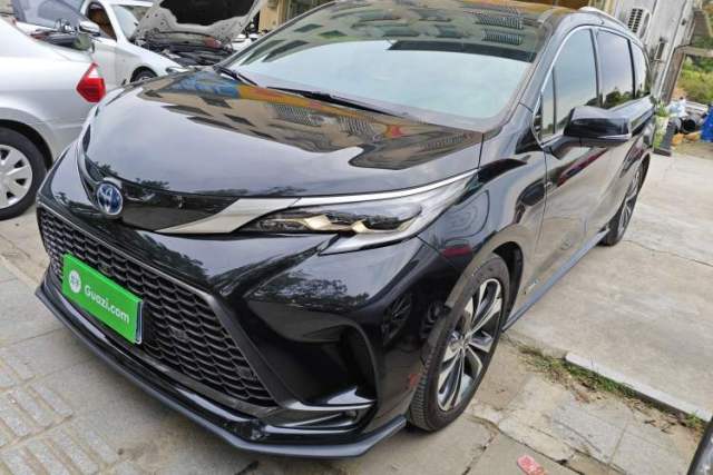 Used Toyota Granvia 2022 2.5L Hybrid Flagship Edition