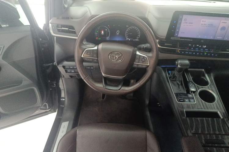 Used Toyota Granvia 2022 2.5L Hybrid Flagship Edition Steering Wheel