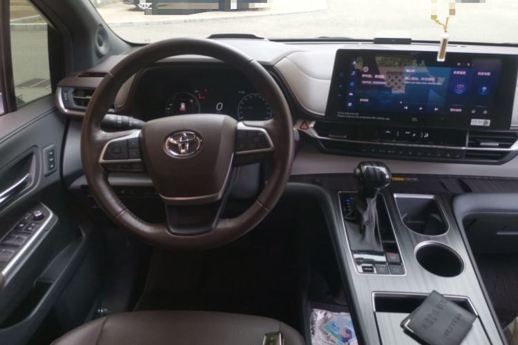 Used Toyota Granvia 2022 2.5L Hybrid Flagship Edition Steering Wheel