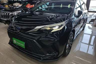Used Toyota Granvia 2022 2.5L Hybrid Premium Edition