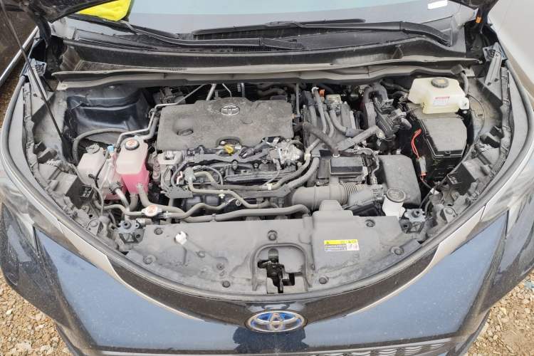 Used Toyota Granvia 2022 2.5L Hybrid Prestige Edition Engine Bay