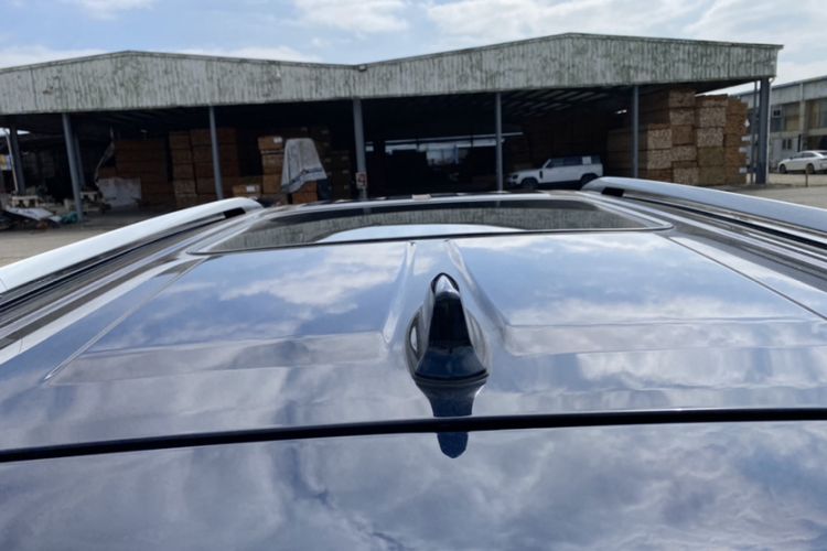 Used Toyota Granvia 2022 2.5L Hybrid Prestige Edition Exterior 7