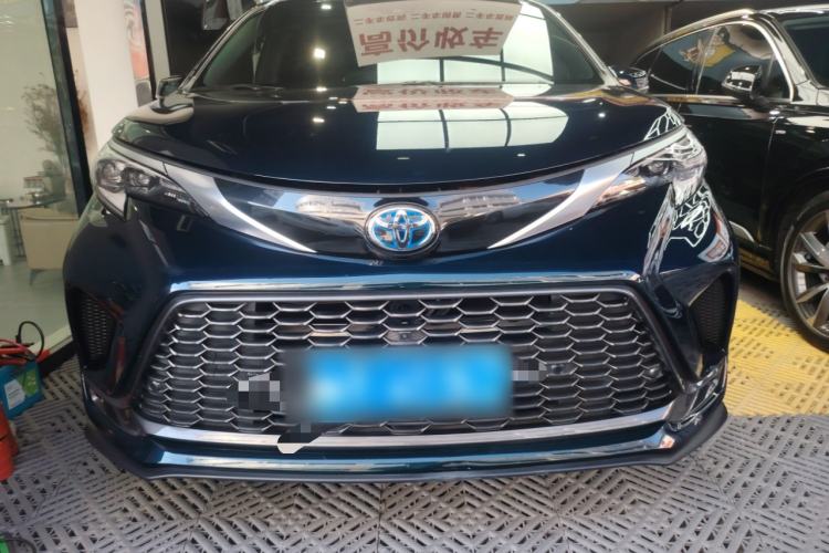 Used Toyota Granvia 2022 2.5L Hybrid Prestige Edition Front