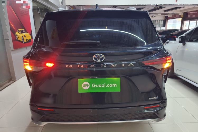 Used Toyota Granvia 2022 2.5L Hybrid Premium Edition Rear