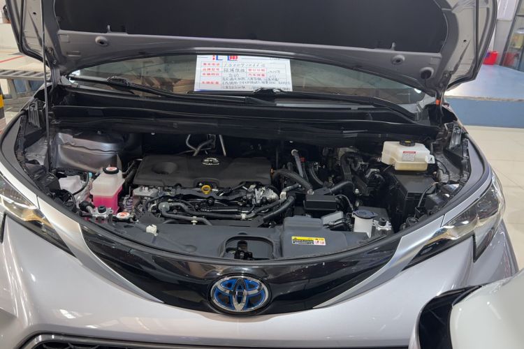 Used Toyota Granvia 2022 2.5L Hybrid Prestige Edition Engine Bay