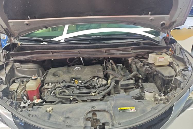Used Toyota Granvia 2022 2.5L Hybrid Prestige Edition Engine Bay