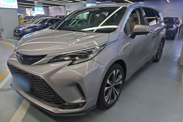 Used Toyota Granvia 2022 2.5L Hybrid Prestige Edition