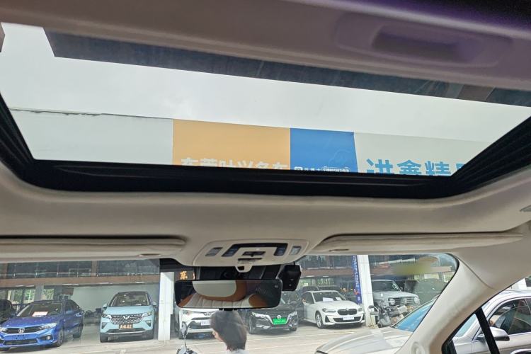 Used Toyota Granvia 2022 2.5L Hybrid Flagship Edition Headliner