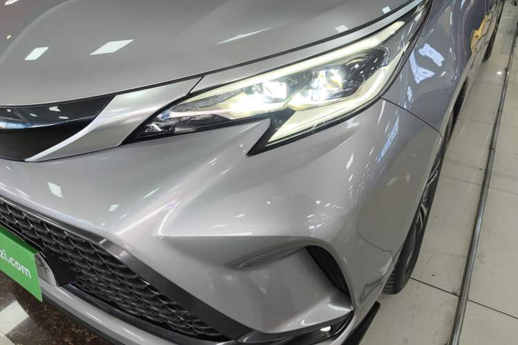 Used Toyota Granvia 2022 2.5L Hybrid Flagship Edition Left Front Headlight