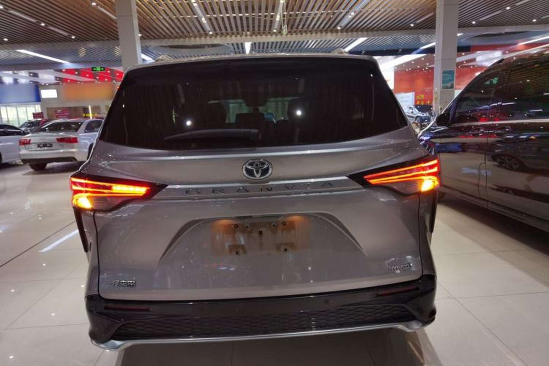 Used Toyota Granvia 2022 2.5L Hybrid Prestige Edition Rear