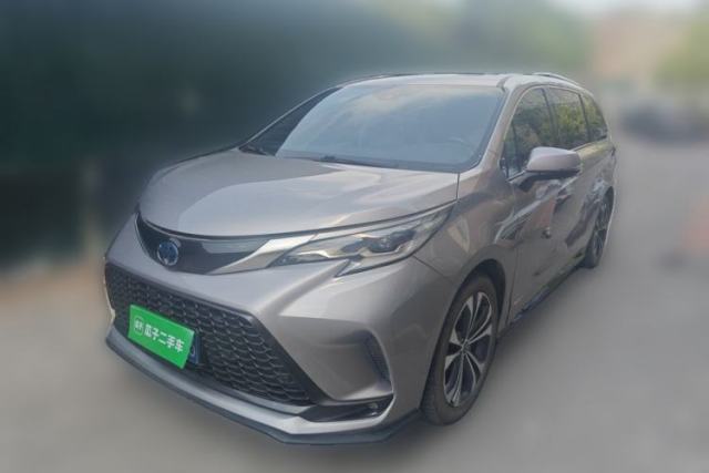 Used Toyota Granvia 2022 2.5L Hybrid Premium Edition