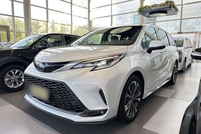 Used Toyota Granvia 2022 2.5L Hybrid Flagship Edition