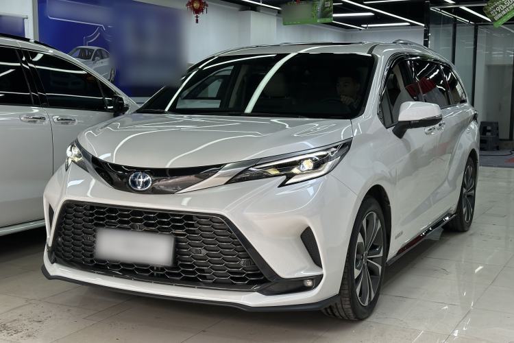 Used Toyota Granvia 2022 2.5L Hybrid Premium Edition Guazi used car, China used car export, Used car for sale, Used  cars, Cheapest cars for sale