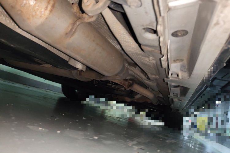 Used Toyota Granvia 2022 2.5L Hybrid Flagship Edition Chassis Rear Right