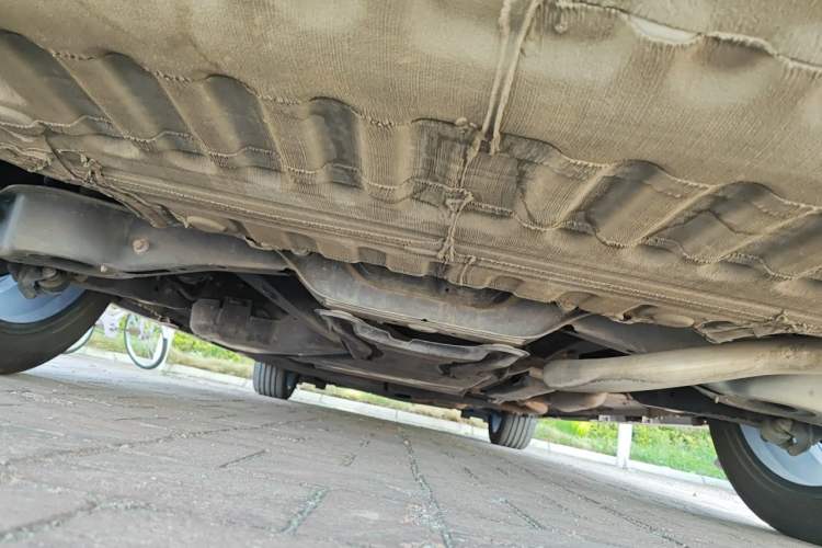 Used Toyota Granvia 2022 2.5L Hybrid Premium Edition Chassis Rear