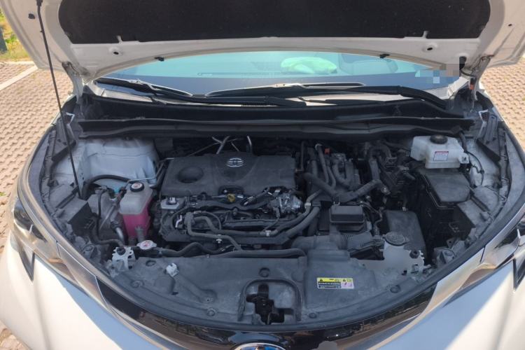 Used Toyota Granvia 2022 2.5L Hybrid Flagship Edition Engine Bay