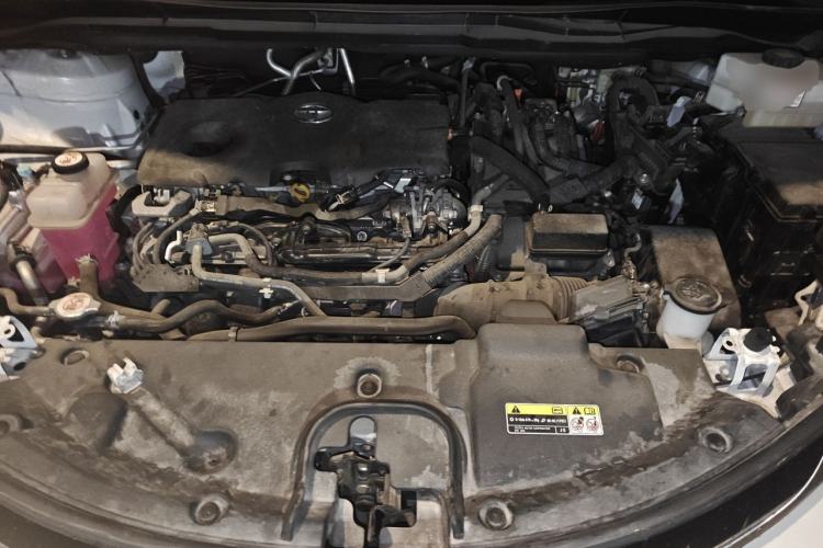 Used Toyota Granvia 2022 2.5L Hybrid Flagship Edition Engine Bay