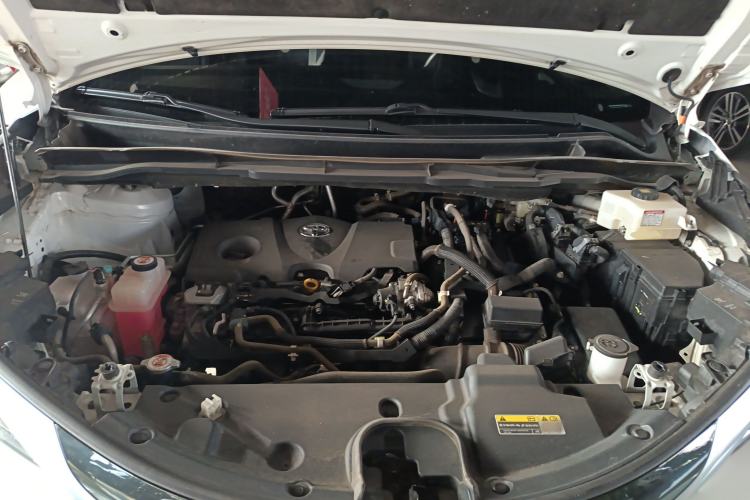 Used Toyota Granvia 2022 2.5L Hybrid Flagship Edition Engine Bay
