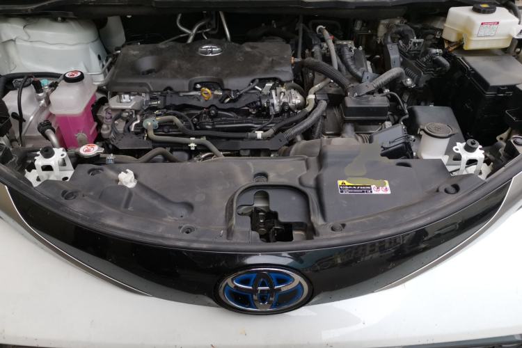 Used Toyota Granvia 2022 2.5L Hybrid Flagship Edition Engine Bay