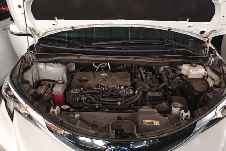 Used Toyota Granvia 2022 2.5L Hybrid Prestige Edition Engine Bay