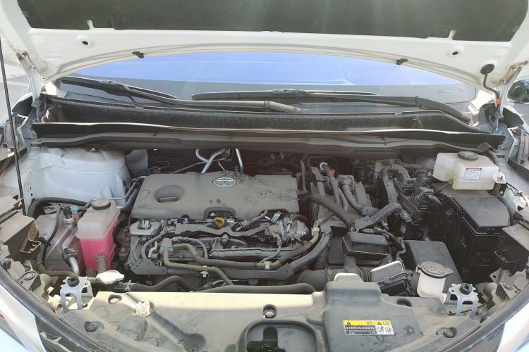 Used Toyota Granvia 2022 2.5L Hybrid Flagship Edition Engine Bay