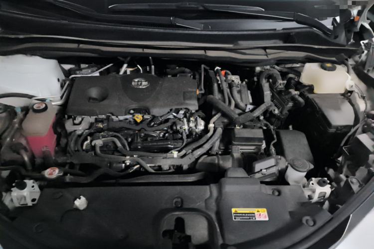 Used Toyota Granvia 2022 2.5L Hybrid Premium Edition Engine Bay