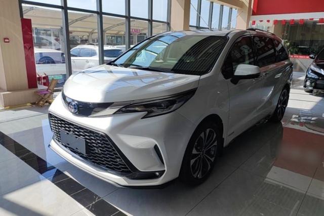Used Toyota Granvia 2022 2.5L Hybrid Prestige Edition