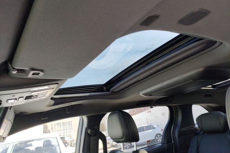 Used Toyota Granvia 2022 2.5L Hybrid Flagship Edition Headliner