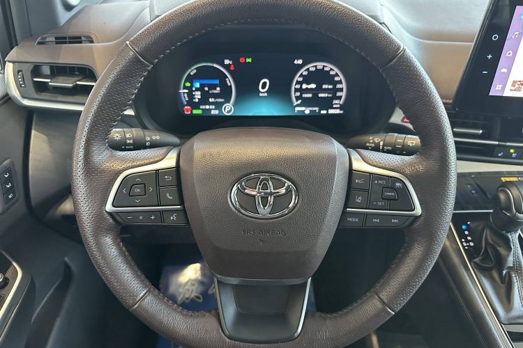 Used Toyota Granvia 2022 2.5L Hybrid Flagship Edition Interior 2