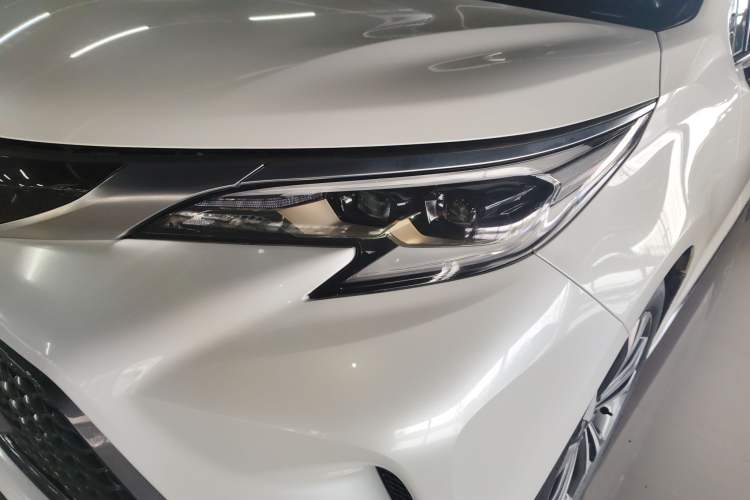 Used Toyota Granvia 2022 2.5L Hybrid Flagship Edition Left Front Headlight