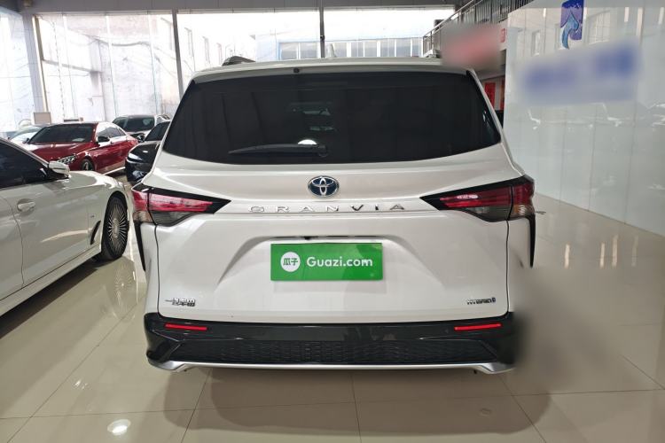 Used Toyota Granvia 2022 2.5L Hybrid Premium Edition Rear