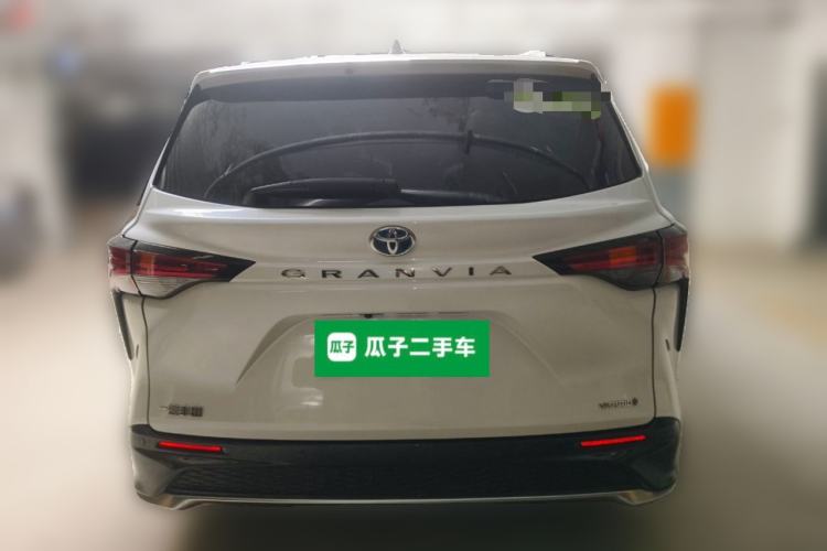 Used Toyota Granvia 2022 2.5L Hybrid Premium Edition Rear