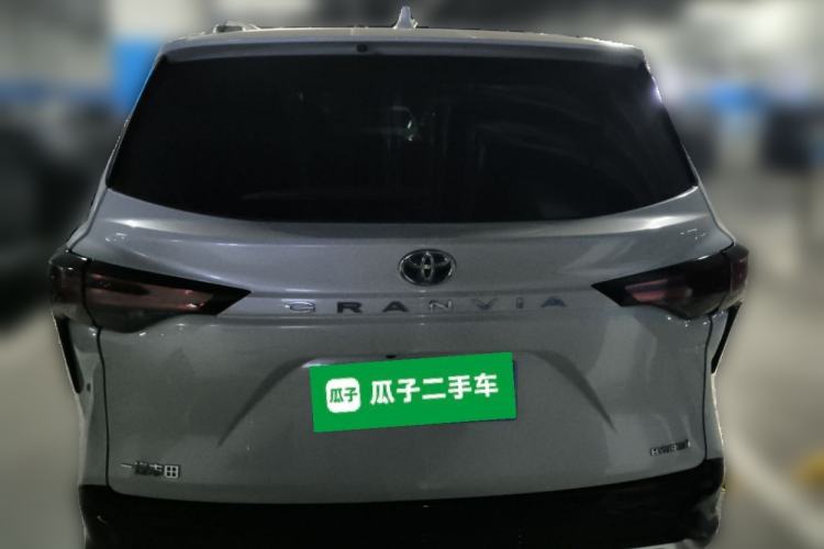 Used Toyota Granvia 2022 2.5L Hybrid Premium Edition Rear