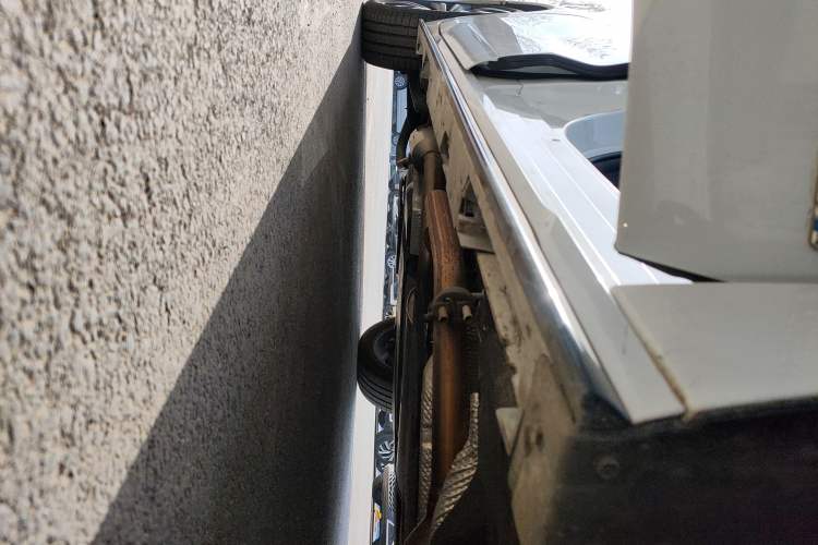 Used Toyota Granvia 2022 2.5L Hybrid Flagship Edition Right Side Sill