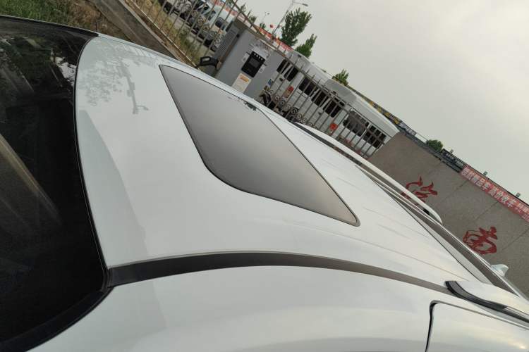 Used Toyota Granvia 2022 2.5L Hybrid Flagship Edition Roof